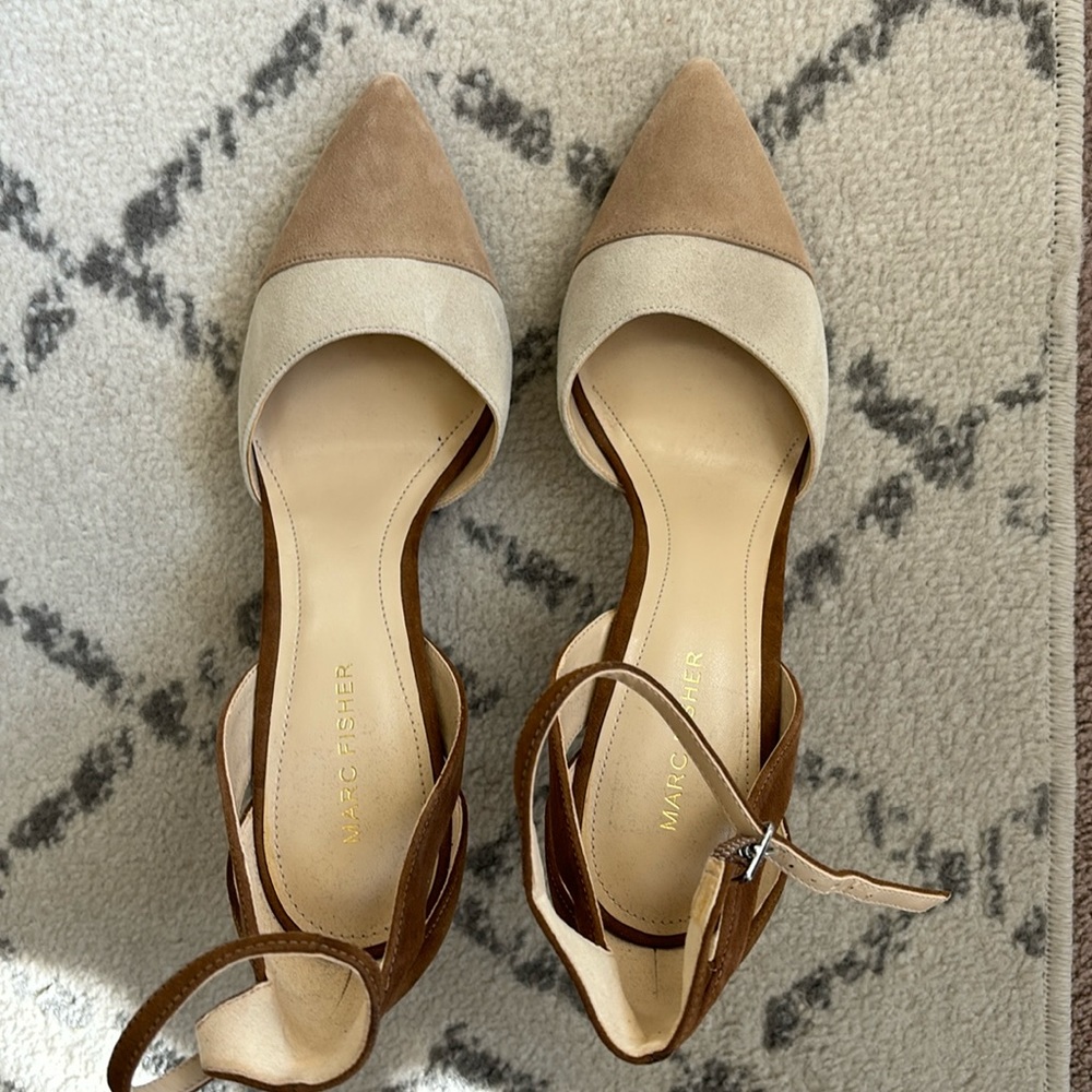 Marc Jacobs Neutral Heel